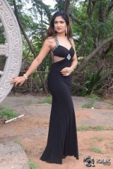 Isha At Lovers Park Movie Opening